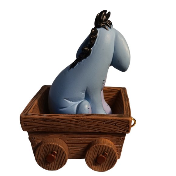 Precious Moments Disney Showcase Collection Eeyore in wagon Figurine 2012 - Picture 4 of 8
